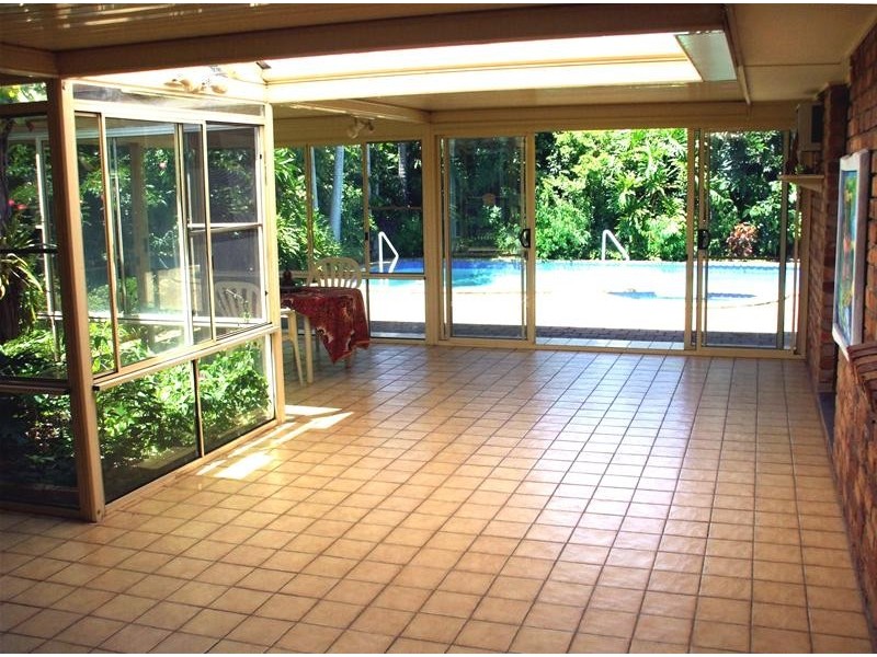 80 Rumrunner Street, Mermaid Waters QLD 4218