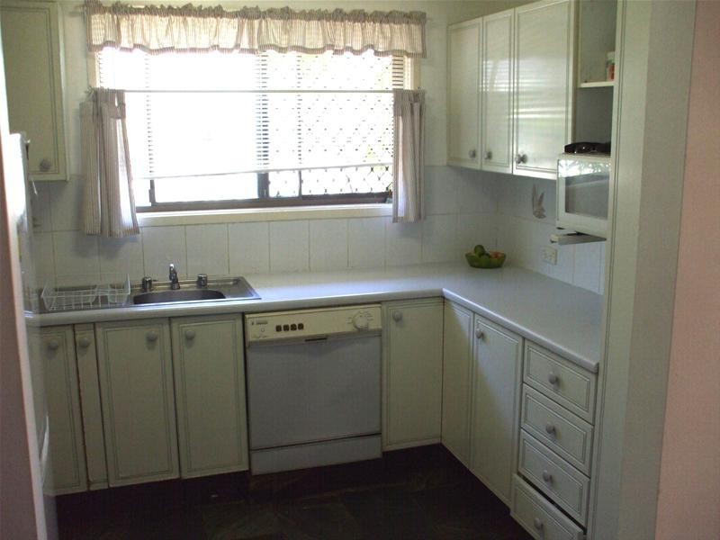 80 Rumrunner Street, Mermaid Waters QLD 4218