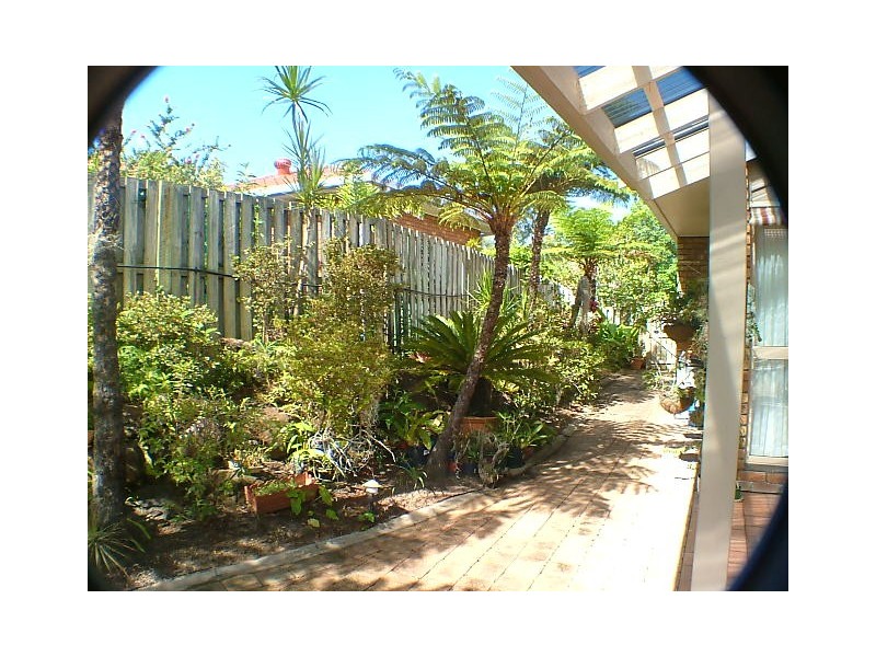 12 St John Court, Robina QLD 4226