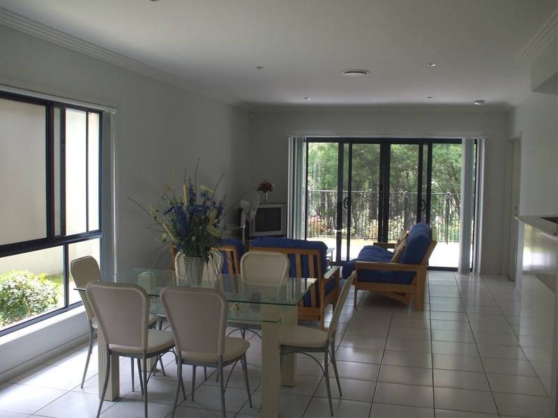 28 Royal Woods Drive, Robina QLD 4226