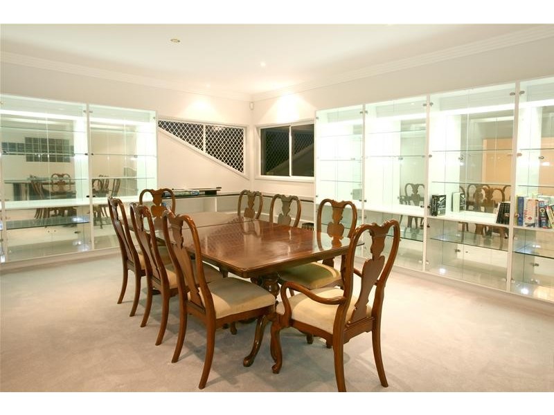 18 Tortuga Place, Clear Island Waters QLD 4226