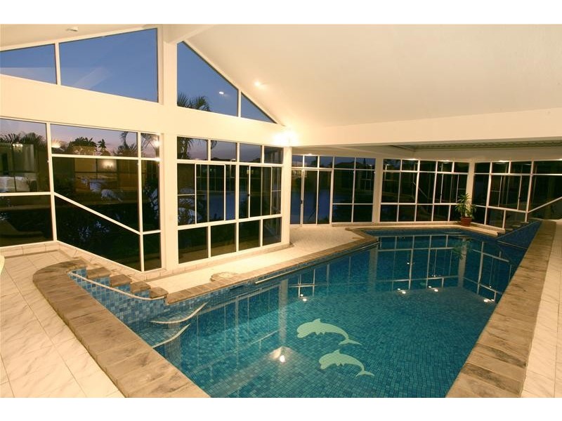 18 Tortuga Place, Clear Island Waters QLD 4226