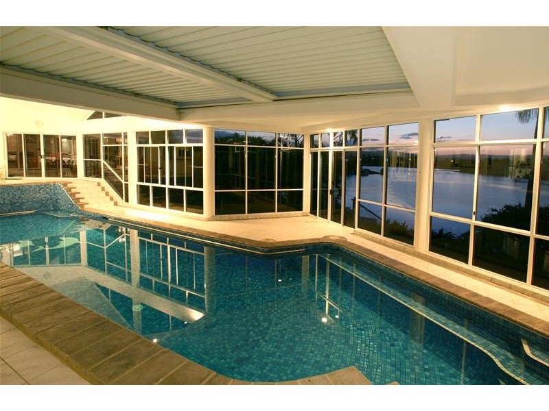 18 Tortuga Place, Clear Island Waters QLD 4226