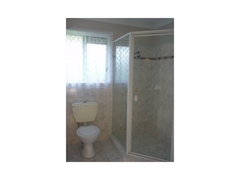 27 Port Jackson Boulevard, Clear Island Waters QLD 4226