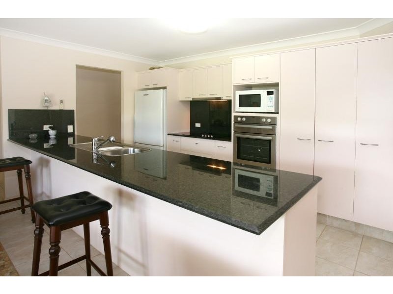 13 Port Jackson Boulevard, Clear Island Waters QLD 4226