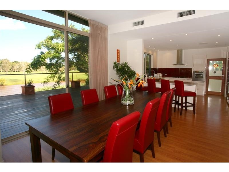 12-14 Meadowview Drive, Carrara QLD 4211