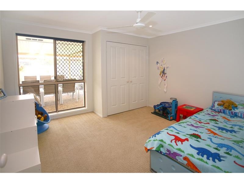 36 Yarraville Street, Robina QLD 4226