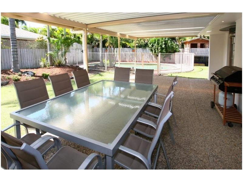 36 Yarraville Street, Robina QLD 4226