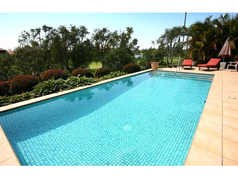 16 The Inner Circle 145 Palm Meadows Drive, Carrara QLD 4211