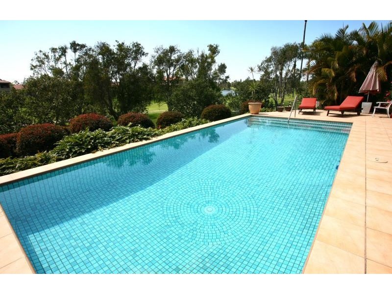16 The Inner Circle 145 Palm Meadows Drive, Carrara QLD 4211