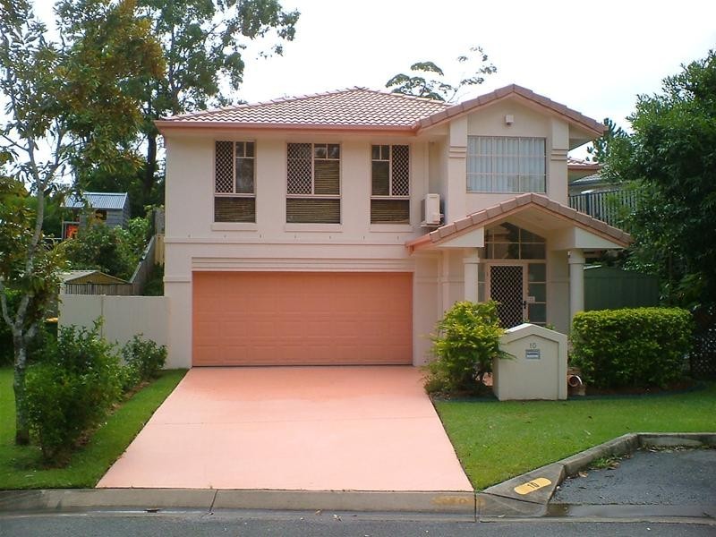 10 Clear River Boulevard, Ashmore QLD 4214