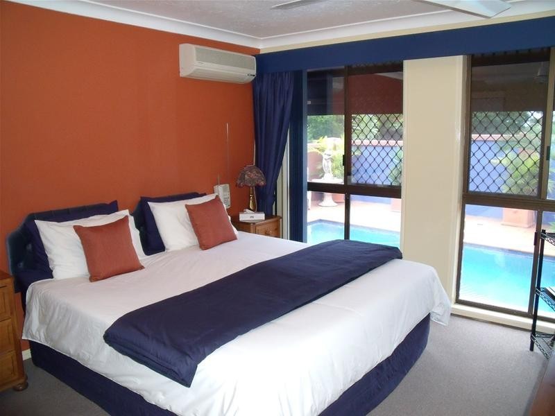 237 Ron Penhaligon Way, Robina QLD 4226