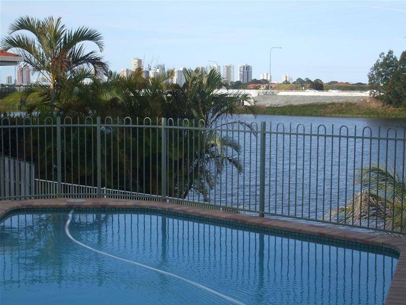 168 Port Jackson Boulevard, Clear Island Waters QLD 4226