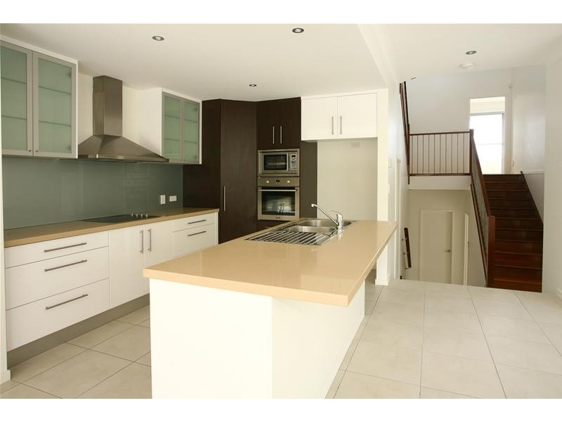 Benowa QLD 4217