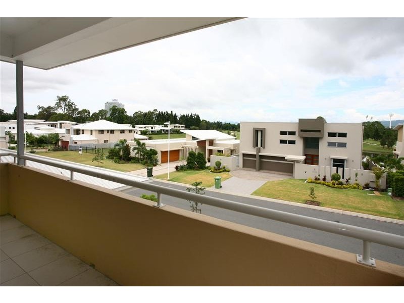 Benowa QLD 4217