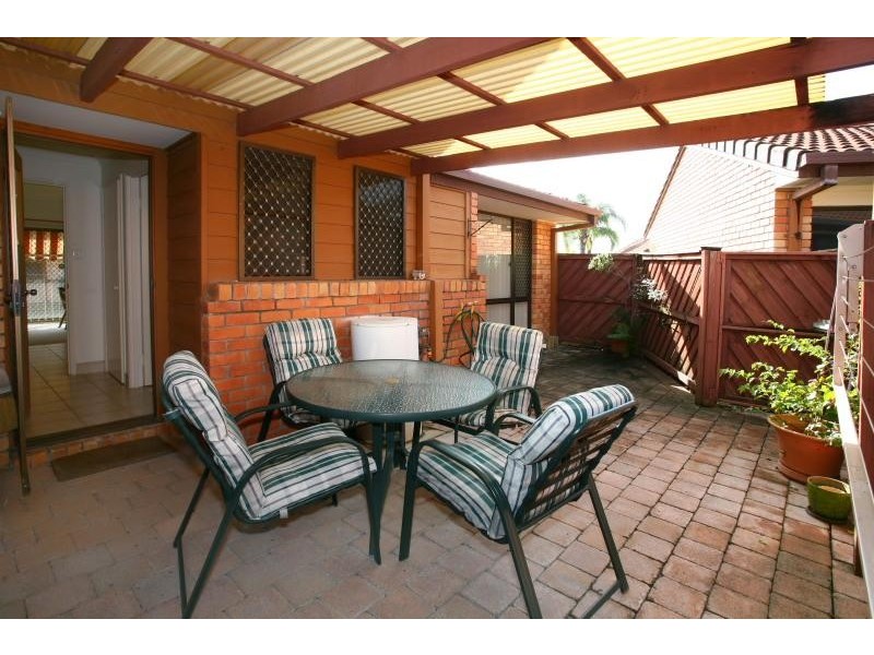 50/172 Barrier Reef Drive, Mermaid Waters QLD 4218