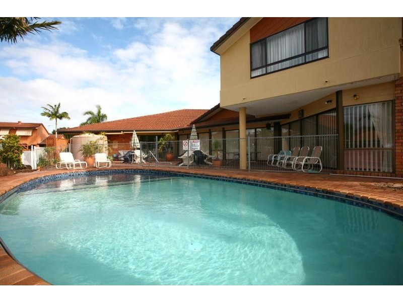 50/172 Barrier Reef Drive, Mermaid Waters QLD 4218