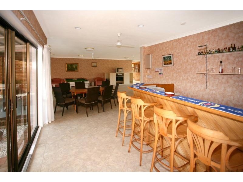 50/172 Barrier Reef Drive, Mermaid Waters QLD 4218