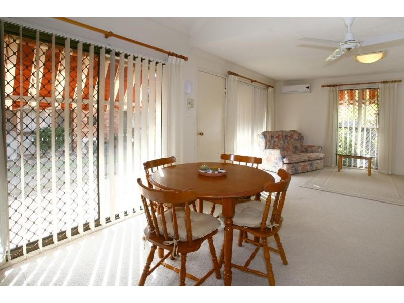 50/172 Barrier Reef Drive, Mermaid Waters QLD 4218