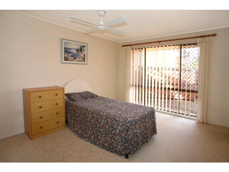 50/172 Barrier Reef Drive, Mermaid Waters QLD 4218