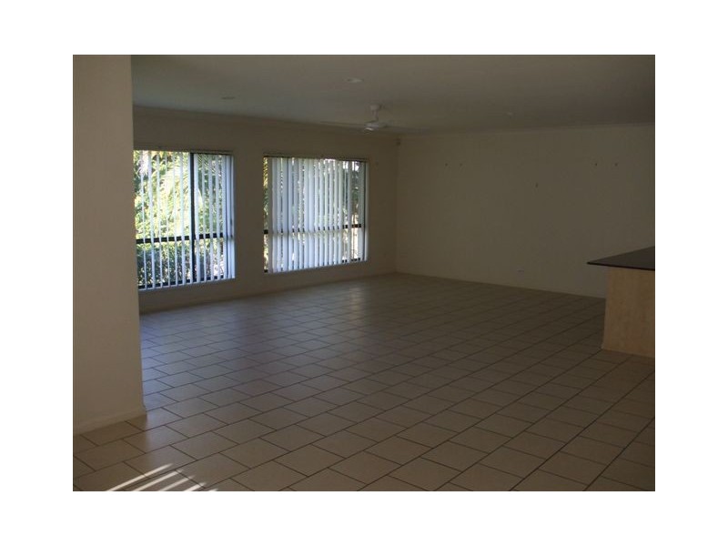 12 Redbud Lane, Robina QLD 4226