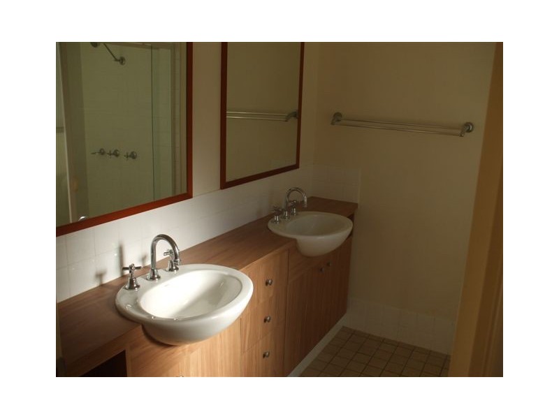 12 Redbud Lane, Robina QLD 4226