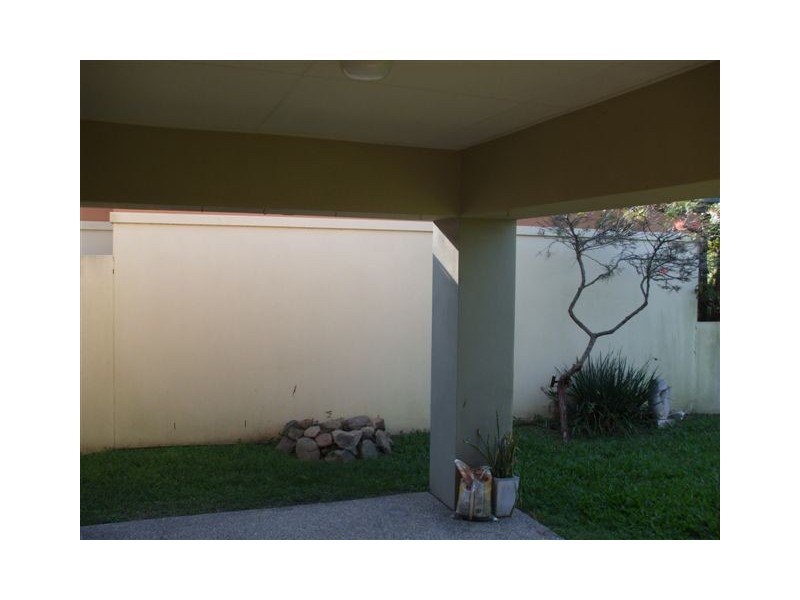 12 Redbud Lane, Robina QLD 4226