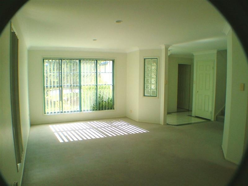 3 Clear River Boulevard, Ashmore QLD 4214