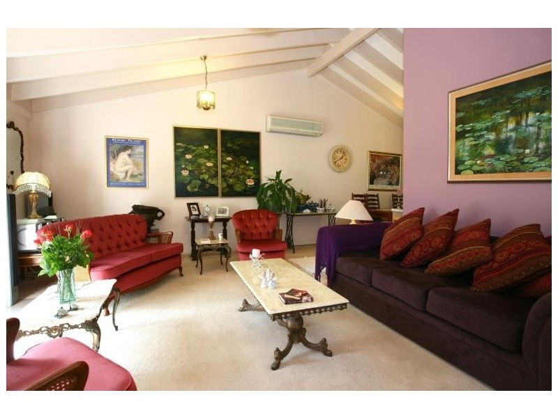 14 Fairway Drive, Clear Island Waters QLD 4226