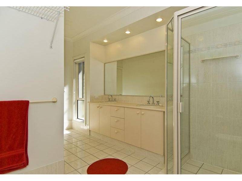 Burleigh Waters QLD 4220