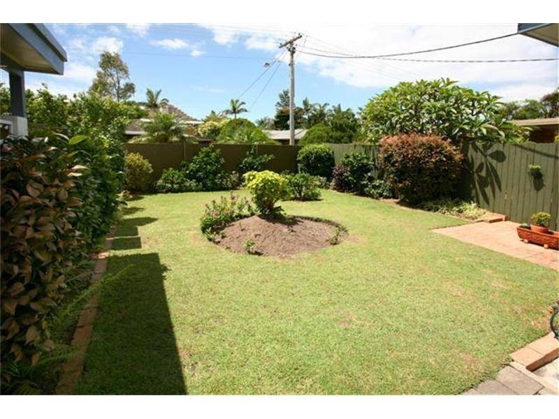 3 Winter Haven Key, Broadbeach Waters QLD 4218