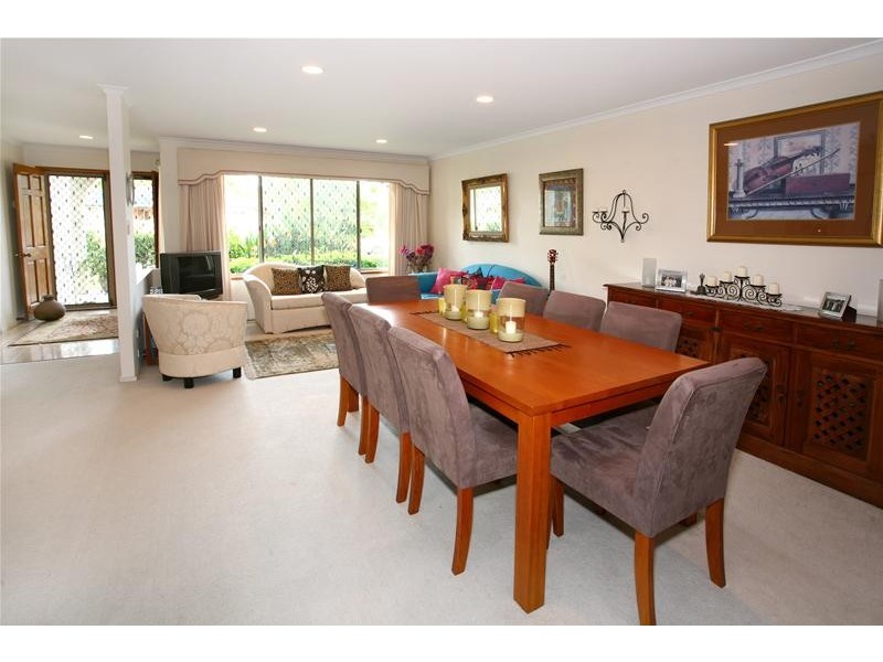 7 Vaucluse Place, Robina QLD 4226