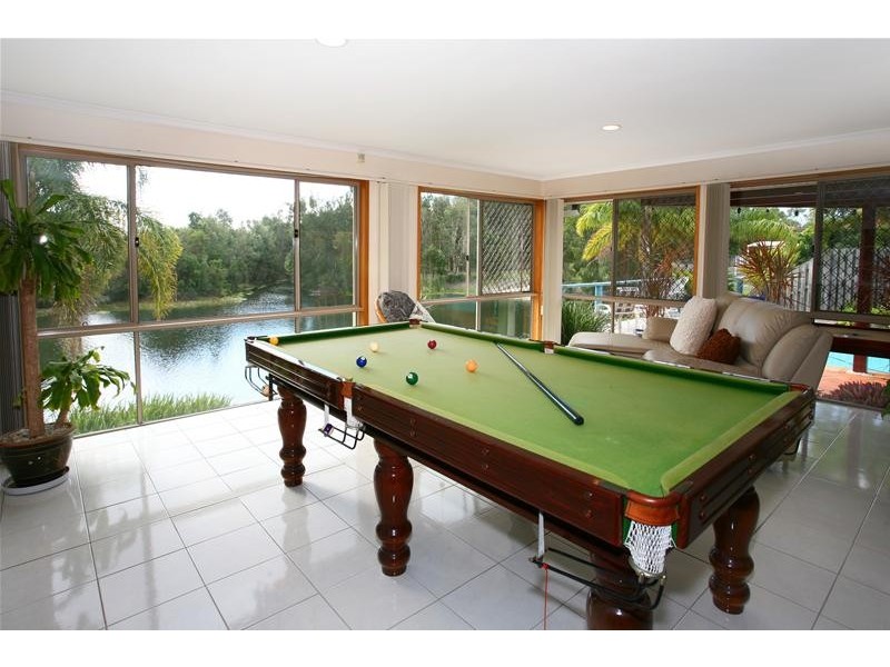 7 Vaucluse Place, Robina QLD 4226