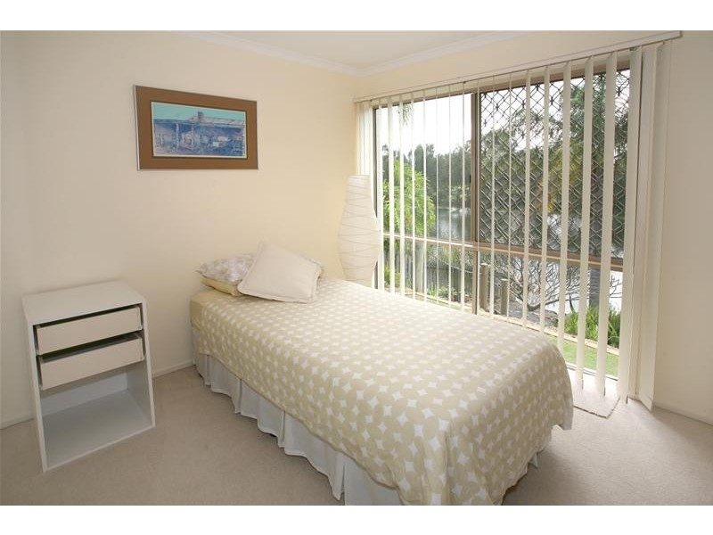 7 Vaucluse Place, Robina QLD 4226
