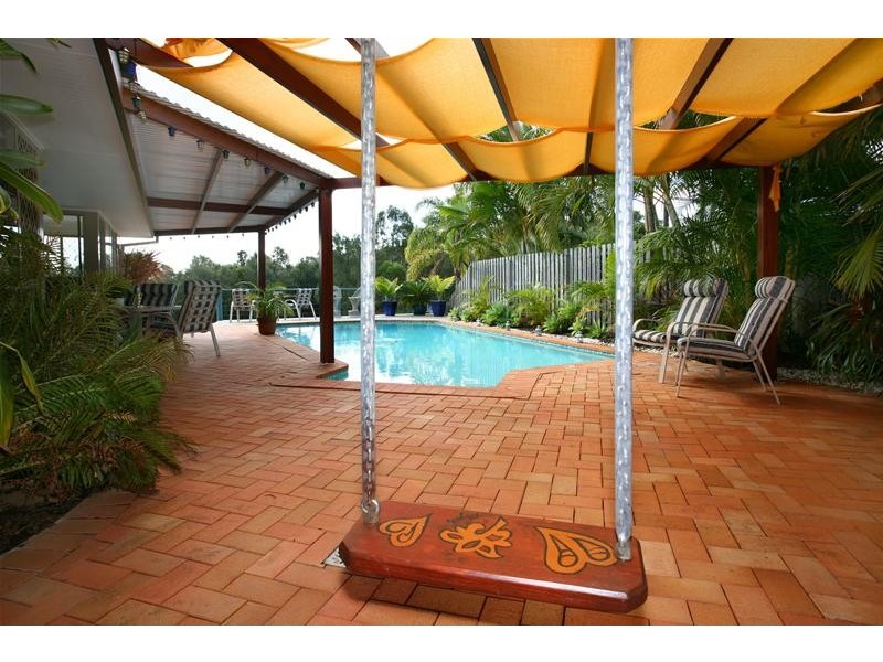 7 Vaucluse Place, Robina QLD 4226