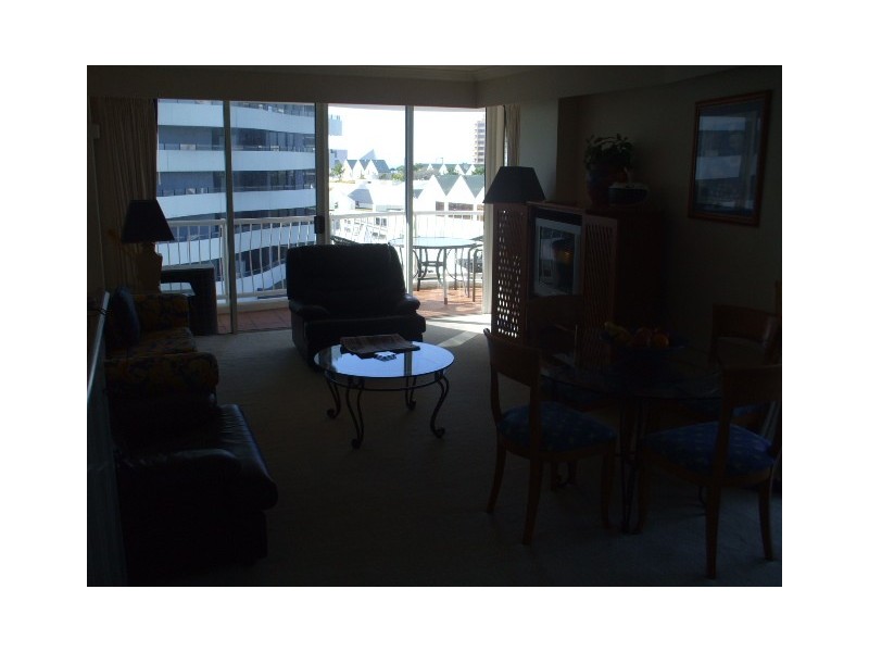 1810/90-110 Surf Parade, Broadbeach QLD 4218