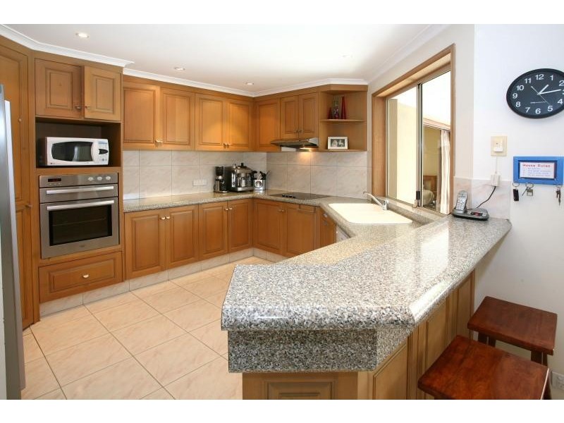 95 Camberwell Circuit, Robina QLD 4226