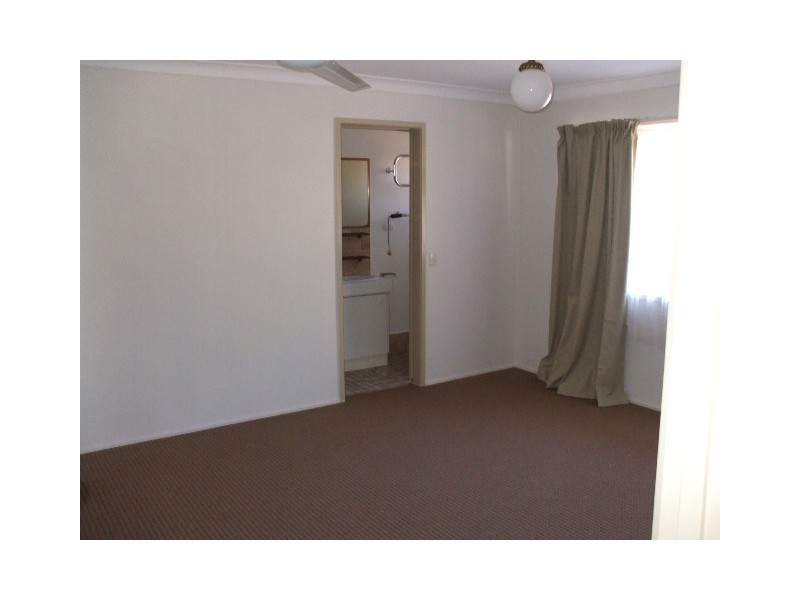 47 Rumrunner Street, Mermaid Waters QLD 4218