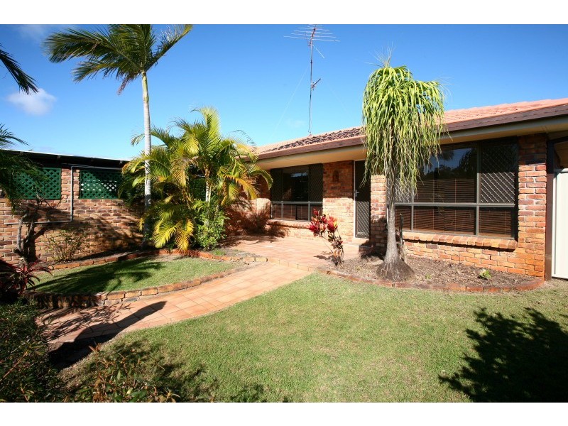 80 Rumrunner Street, Mermaid Waters QLD 4218