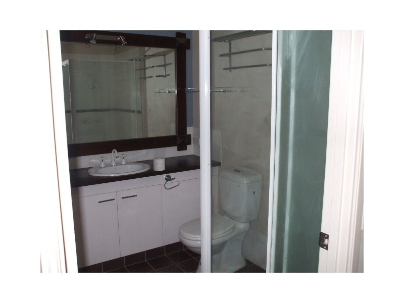 16 Santa Cruz Boulevard, Clear Island Waters QLD 4226