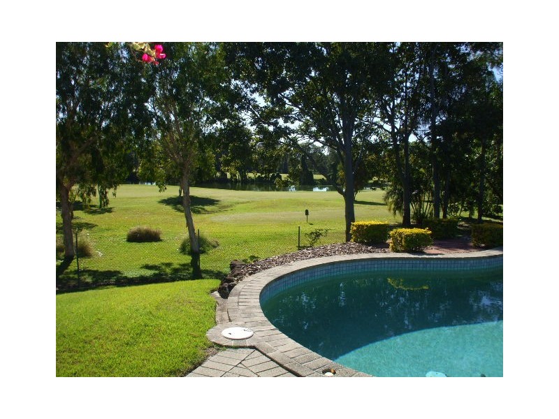 Clear Island Waters QLD 4226