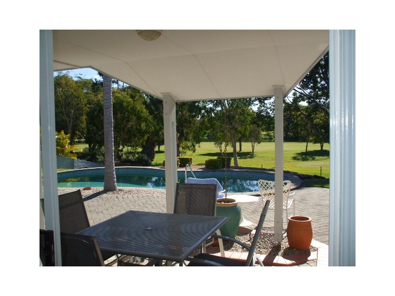 Clear Island Waters QLD 4226