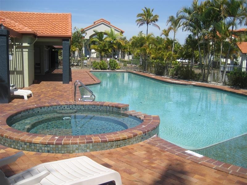 31/24 Ron Penhaligon Drive, Robina QLD 4226