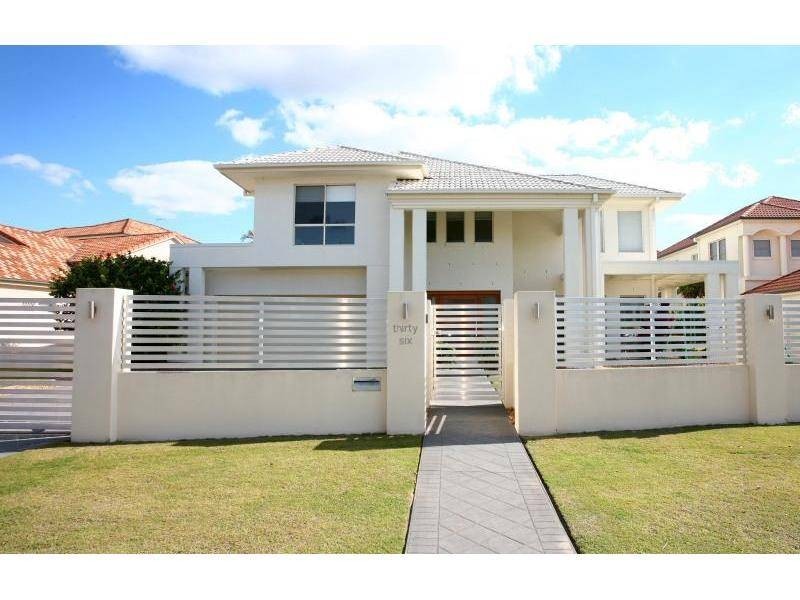 36 Staysail Crescent, Clear Island Waters QLD 4226