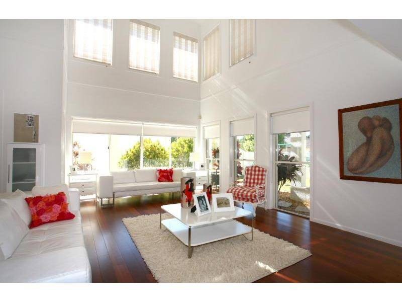 36 Staysail Crescent, Clear Island Waters QLD 4226