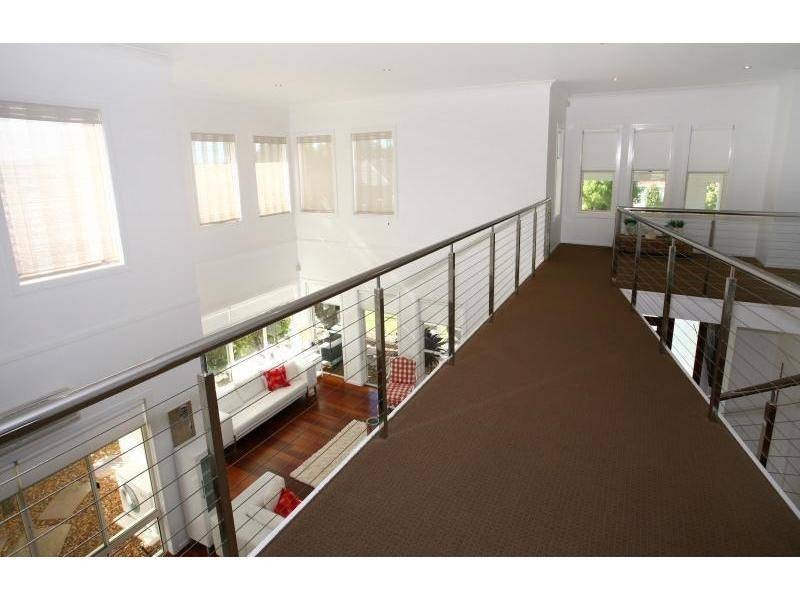 36 Staysail Crescent, Clear Island Waters QLD 4226