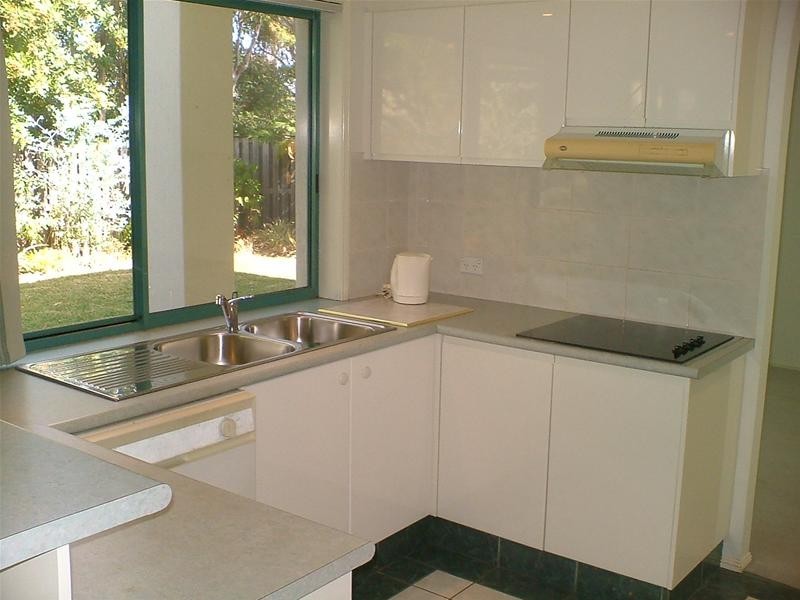 3 Clear River Boulevard, Ashmore QLD 4214
