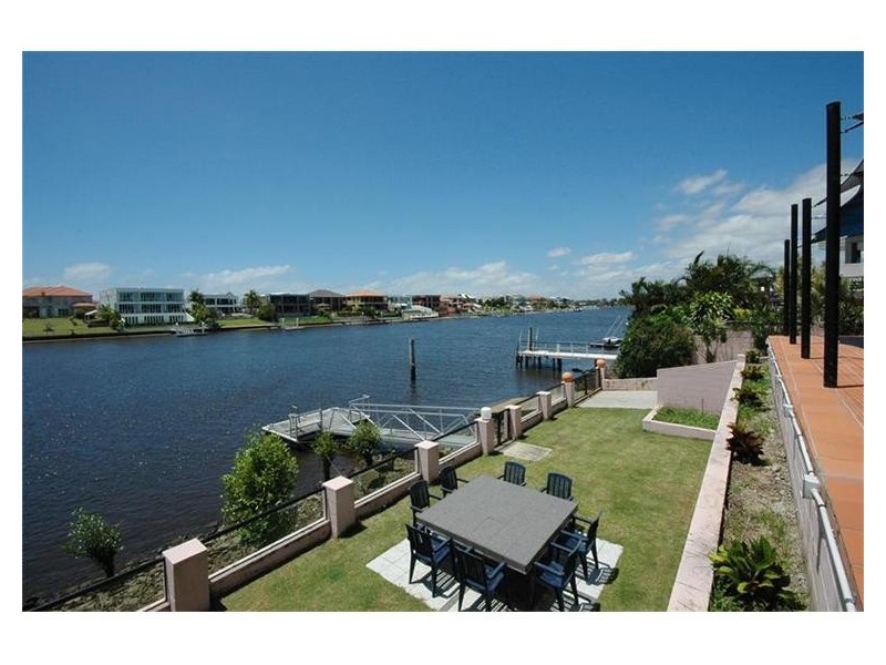 52 Fitzwilliam Street, Carrara QLD 4211