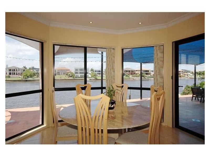 52 Fitzwilliam Street, Carrara QLD 4211