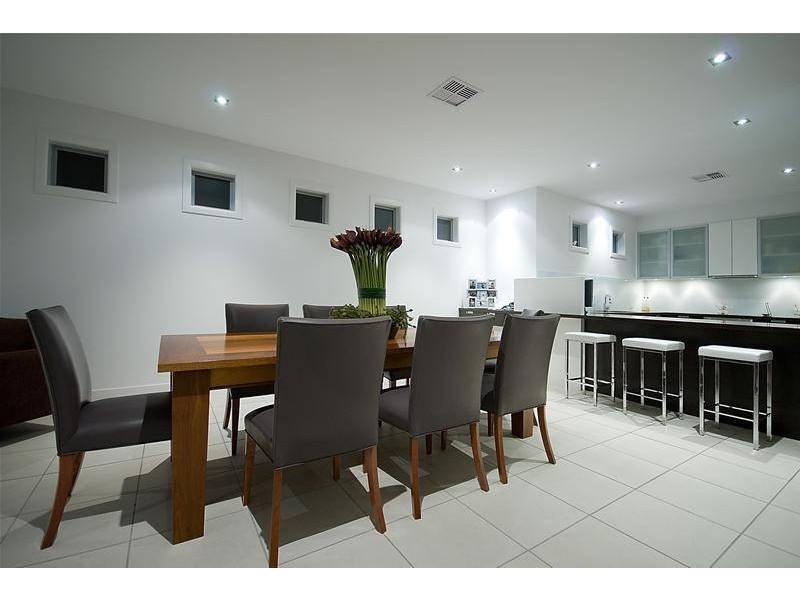 5004 Emerald Island Drive, Carrara QLD 4211
